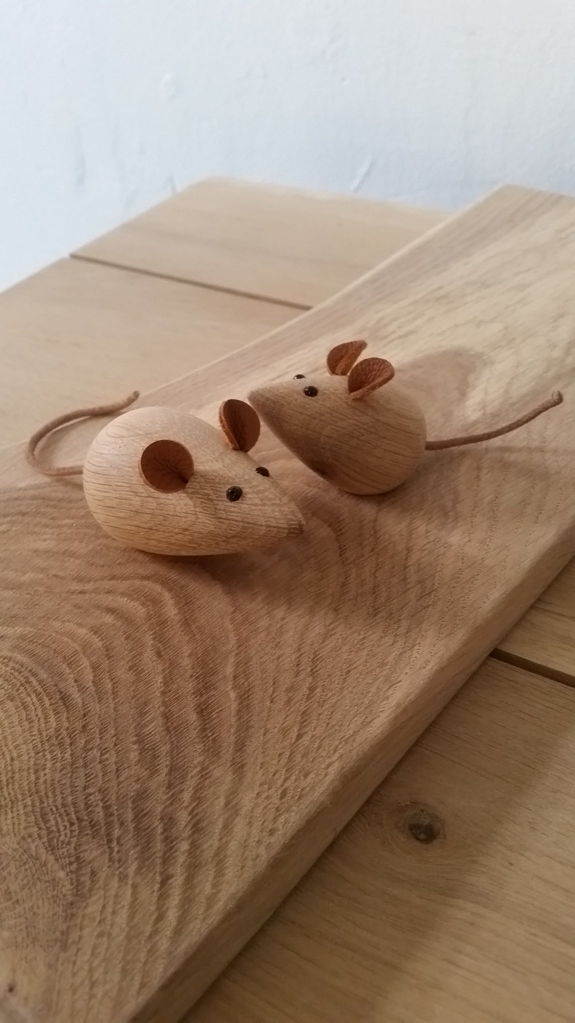 Håndlavede små træmus